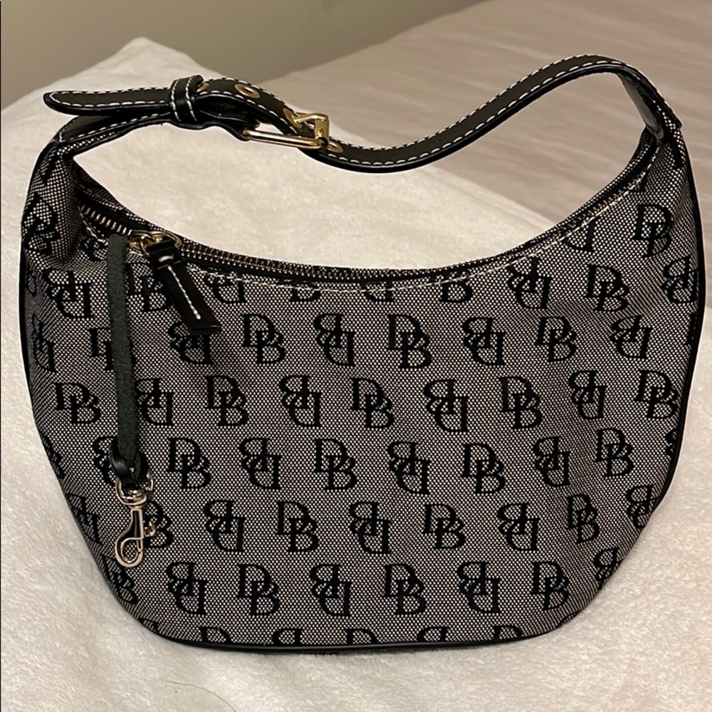 Dooney & Bourke Small Bucket Bag